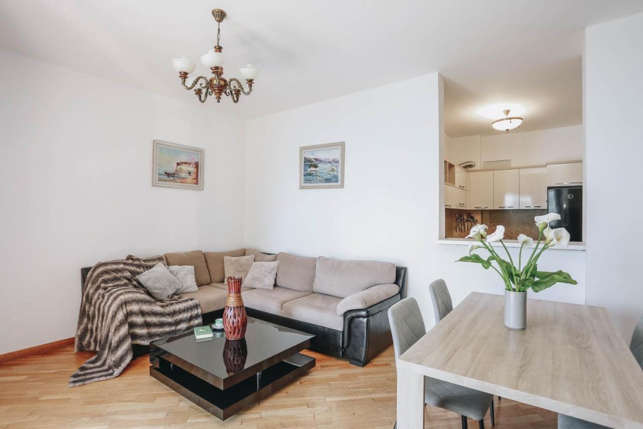 Apartment Near Ponta Nova Of Rafailovici Bečići Εξωτερικό φωτογραφία