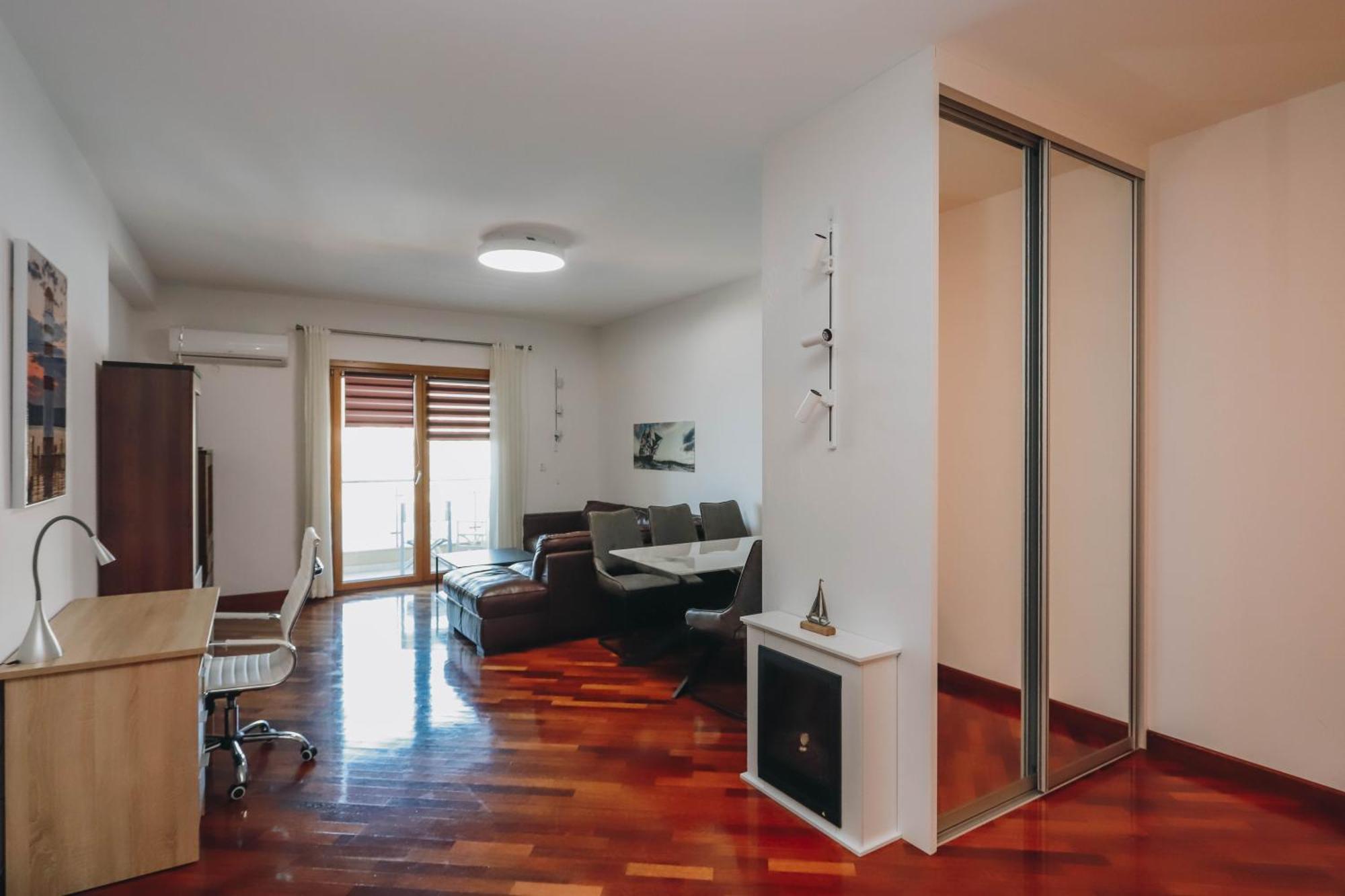 Apartment Near Ponta Nova Of Rafailovici Bečići Εξωτερικό φωτογραφία